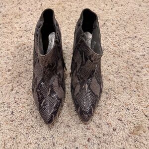 Impo Black and Brown Ankle Boots with Pointed Toe and Side Zip